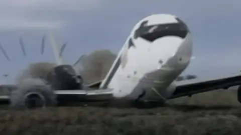 Airplane crash simulator game cover